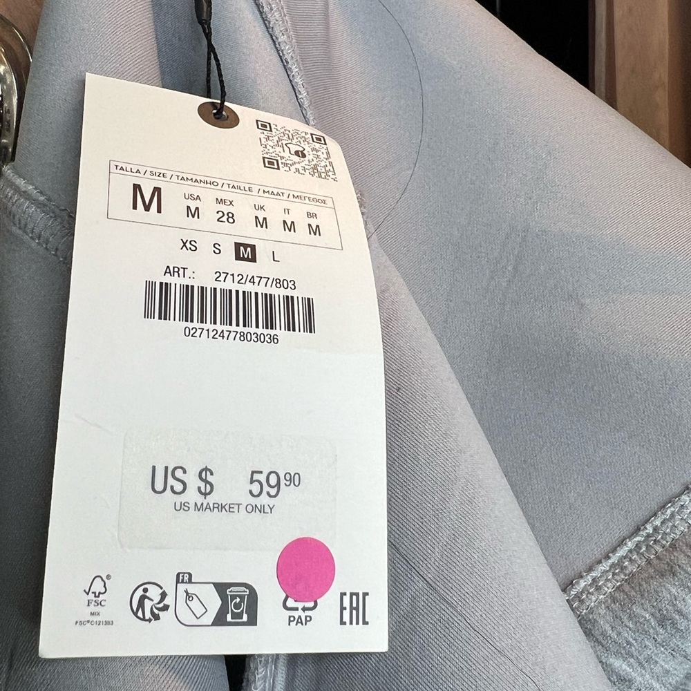 Jacket - Picture 3 of 4